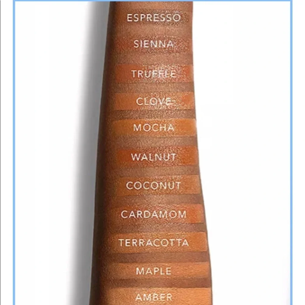 NEW BECCA ULTIMATE COVERAGE 24 Hours Foundation